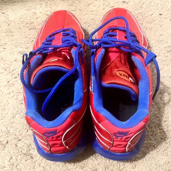 Custome airmax 95’s size 8 men - Picture 3 of 3